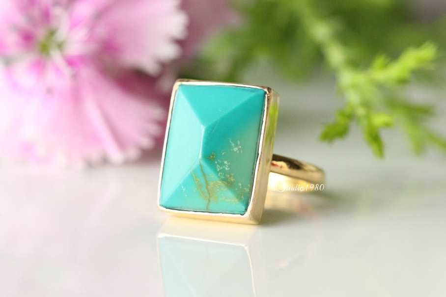18k Turquoise Gold Ring, Artisan handmade ring