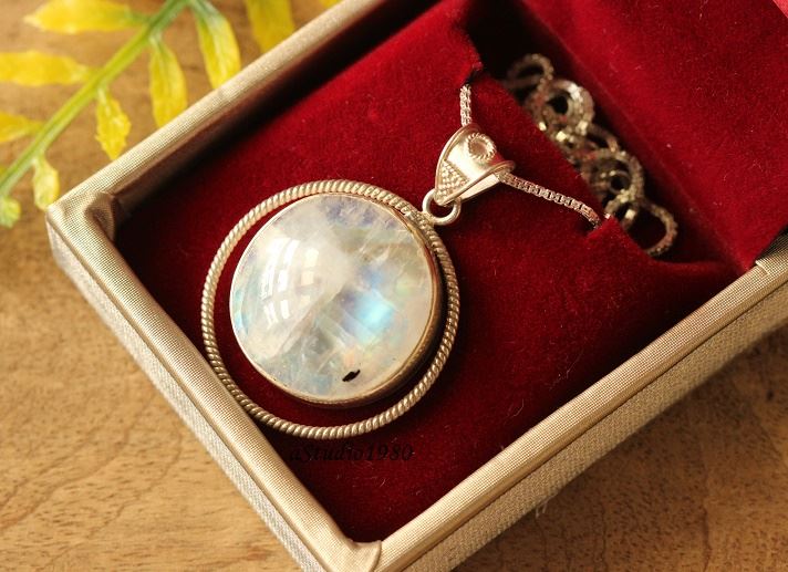 Artisan Rainbow moonstone pendant necklace
