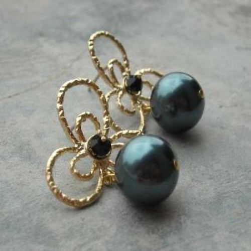 Bridal Tahitian swarovski crystal pearl gold earrings