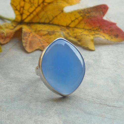 Dark blue chalcedony ring marquise