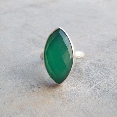 Emerald green ring Gemstone ring