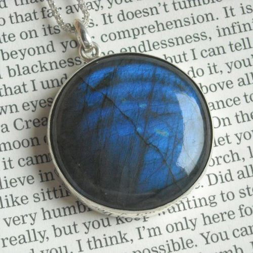 Labradorite silver pendant chain Labradorite