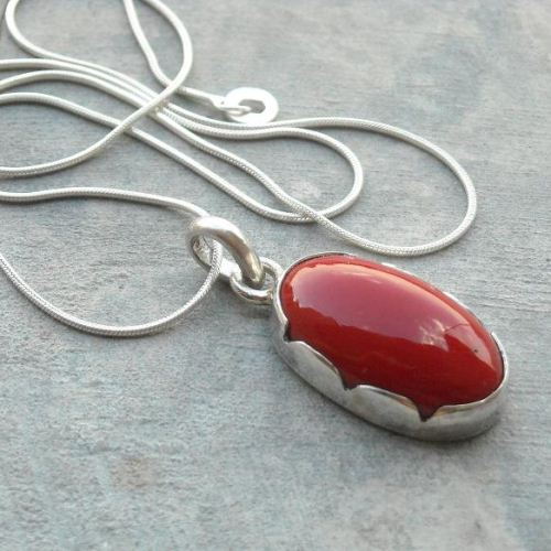 Red coral pendant chain artisan
